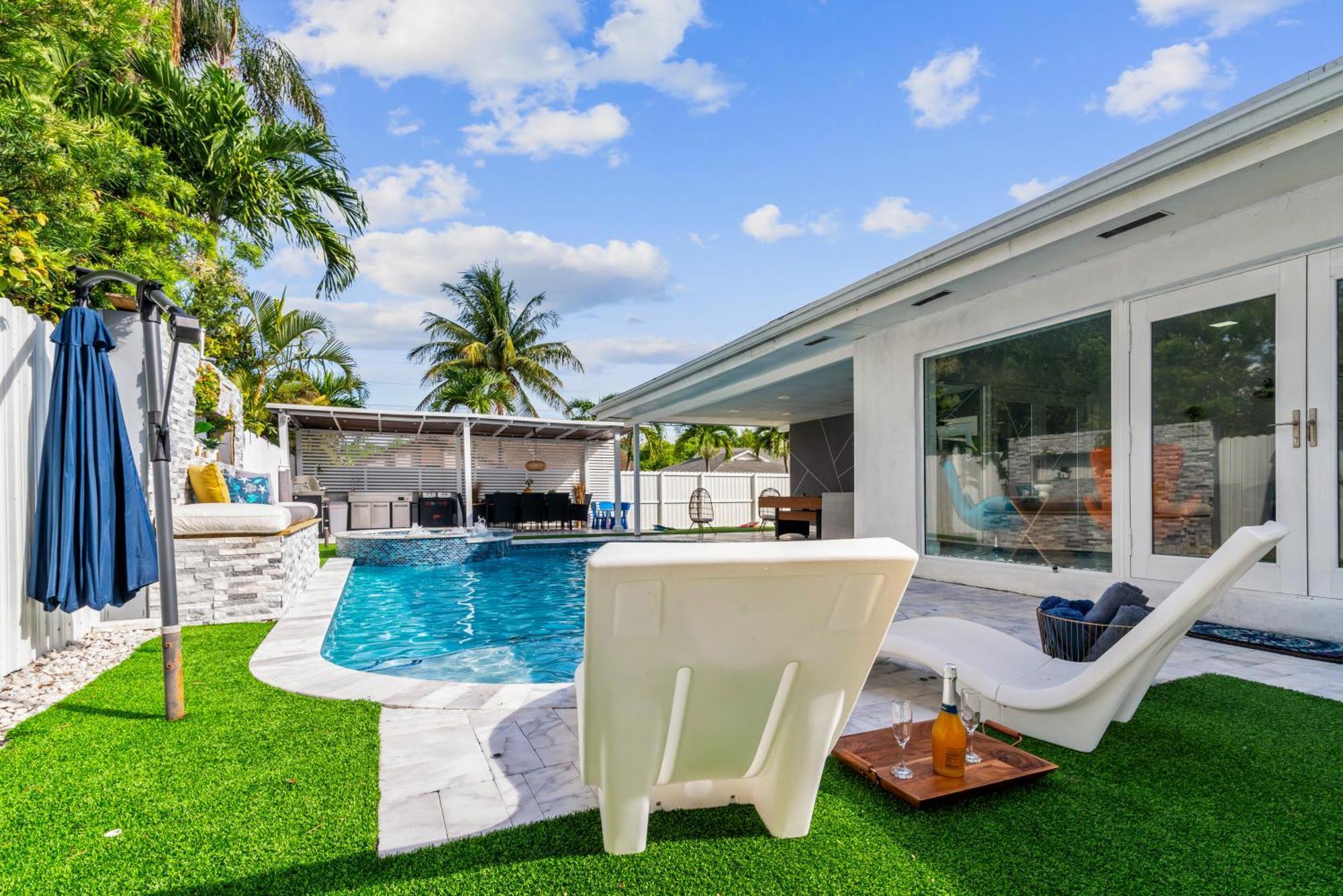 Miami Luxury House W Heated Pool & Jacuzzi Villa Exterior photo