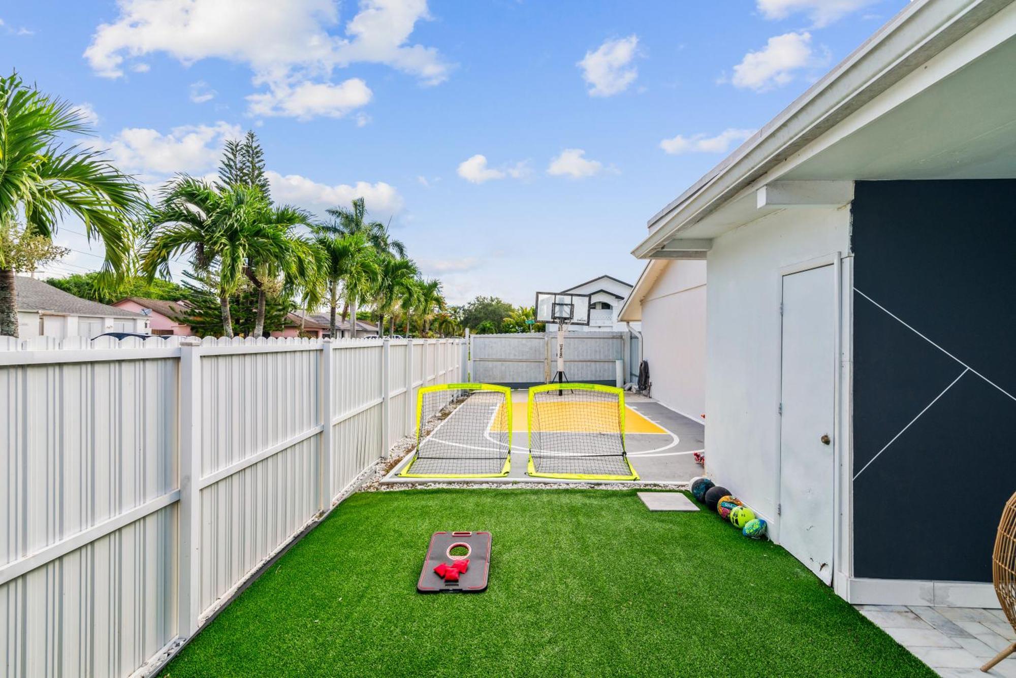 Miami Luxury House W Heated Pool & Jacuzzi Villa Exterior photo