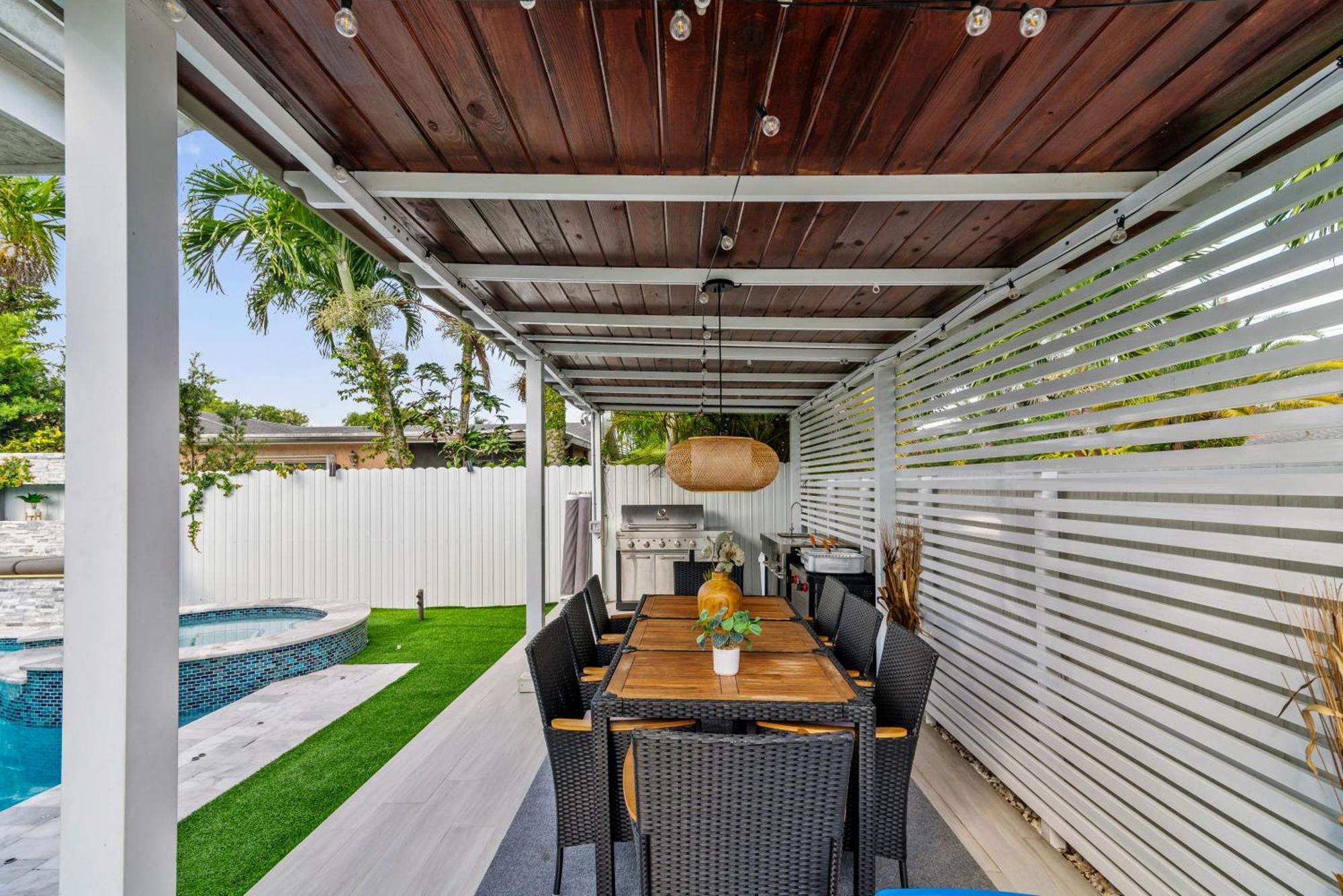 Miami Luxury House W Heated Pool & Jacuzzi Villa Exterior photo